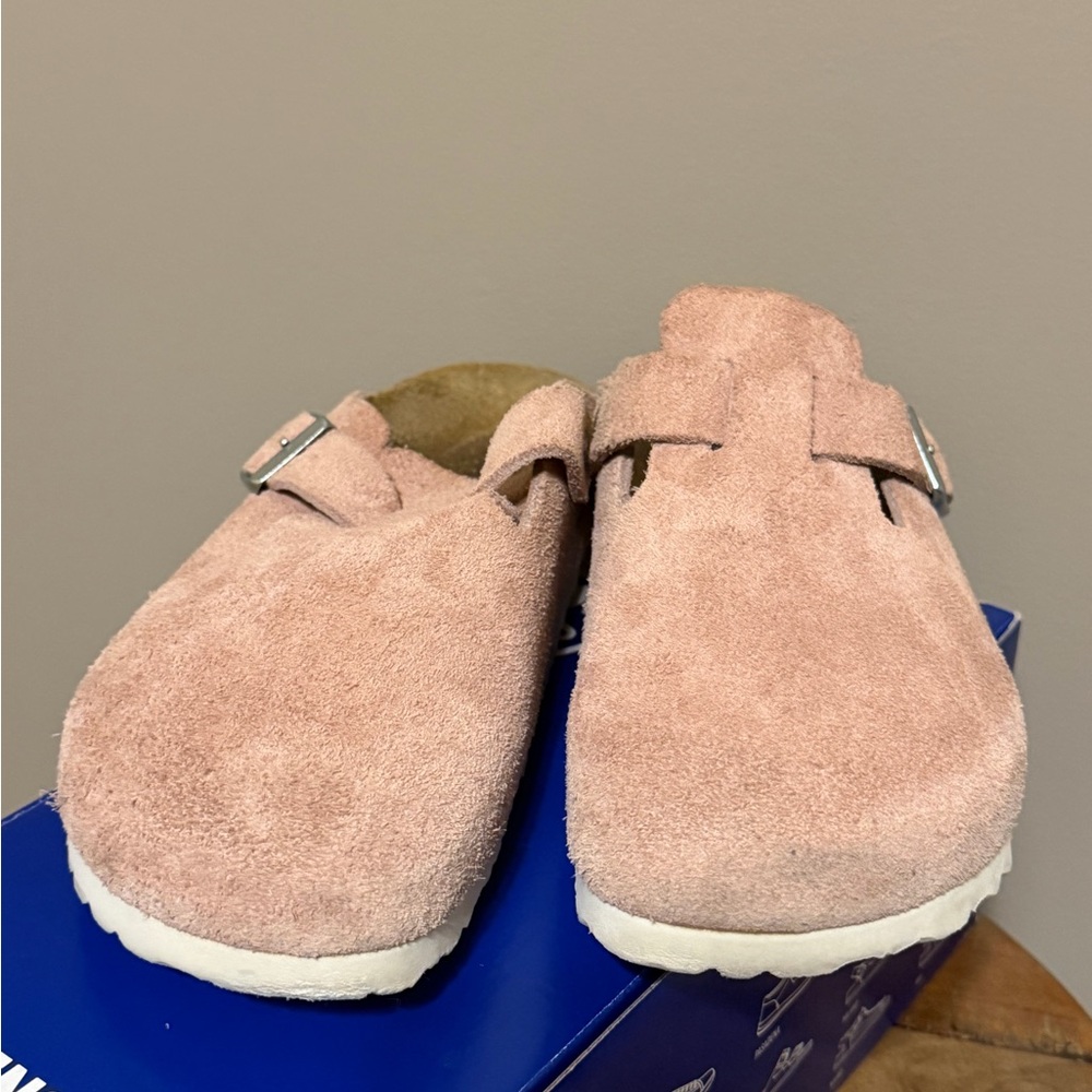 Birkenstock Boston Clay Pink Suede Slip-On Clogs, Size 39 - Picture 8 of 8